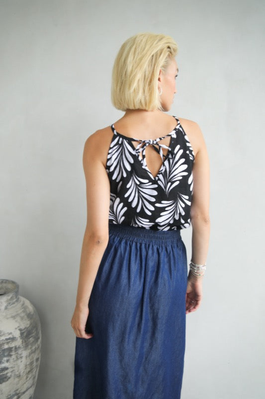 Ginger Top - Black & White Ferns
