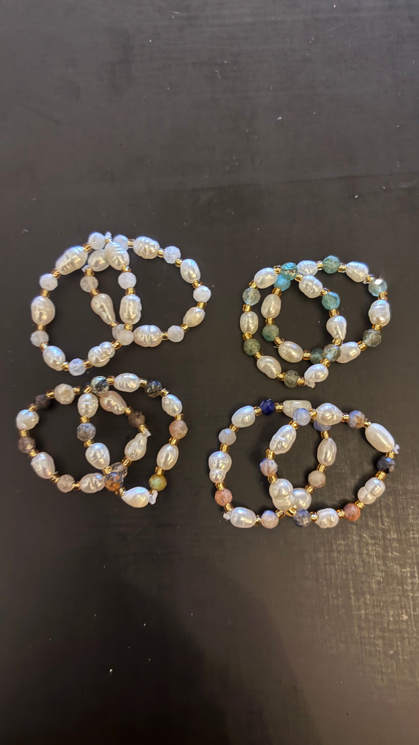 Mixed Pearl & Agate Elastic Rings