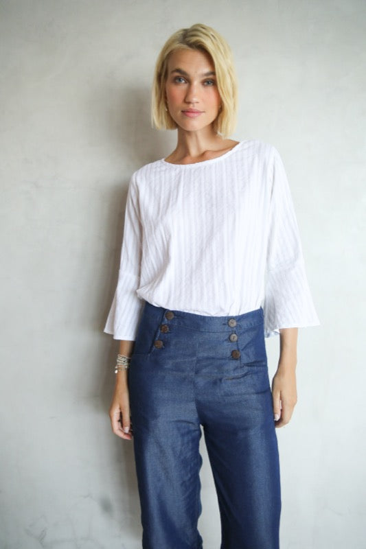 Total Eclipse 3/4 Top - White Embroidered