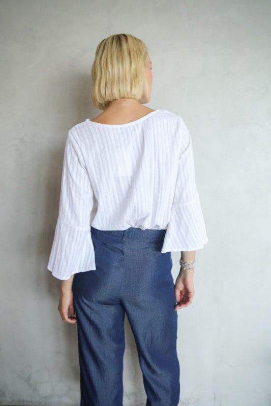 Total Eclipse 3/4 Top - White Embroidered