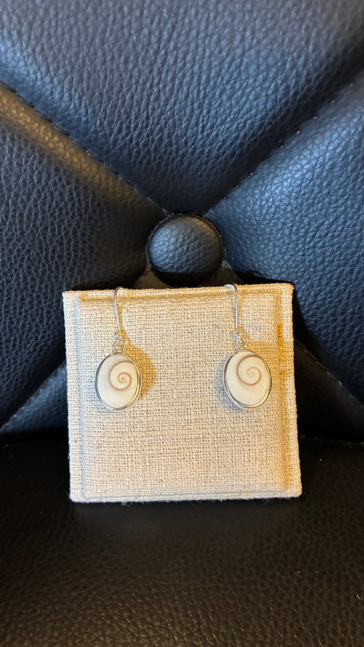 Shell Oval Teardrop Earrings - Silver