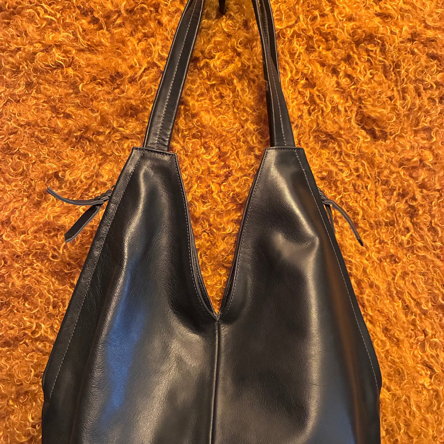 Kyoto Leather Tote Bag - Navy