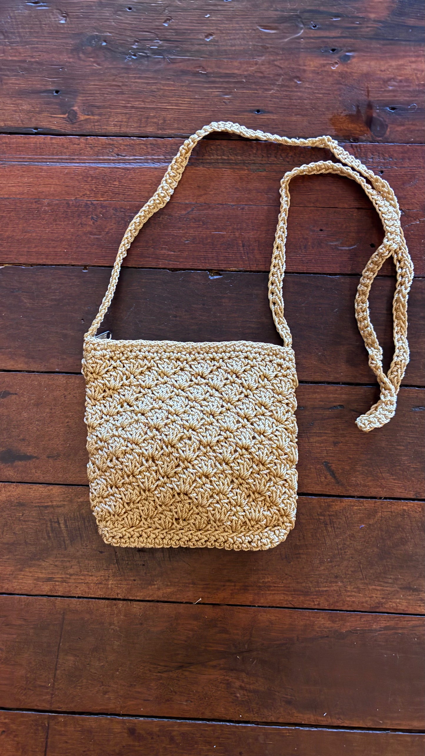 Piya Crochet Phone Bag - Gold