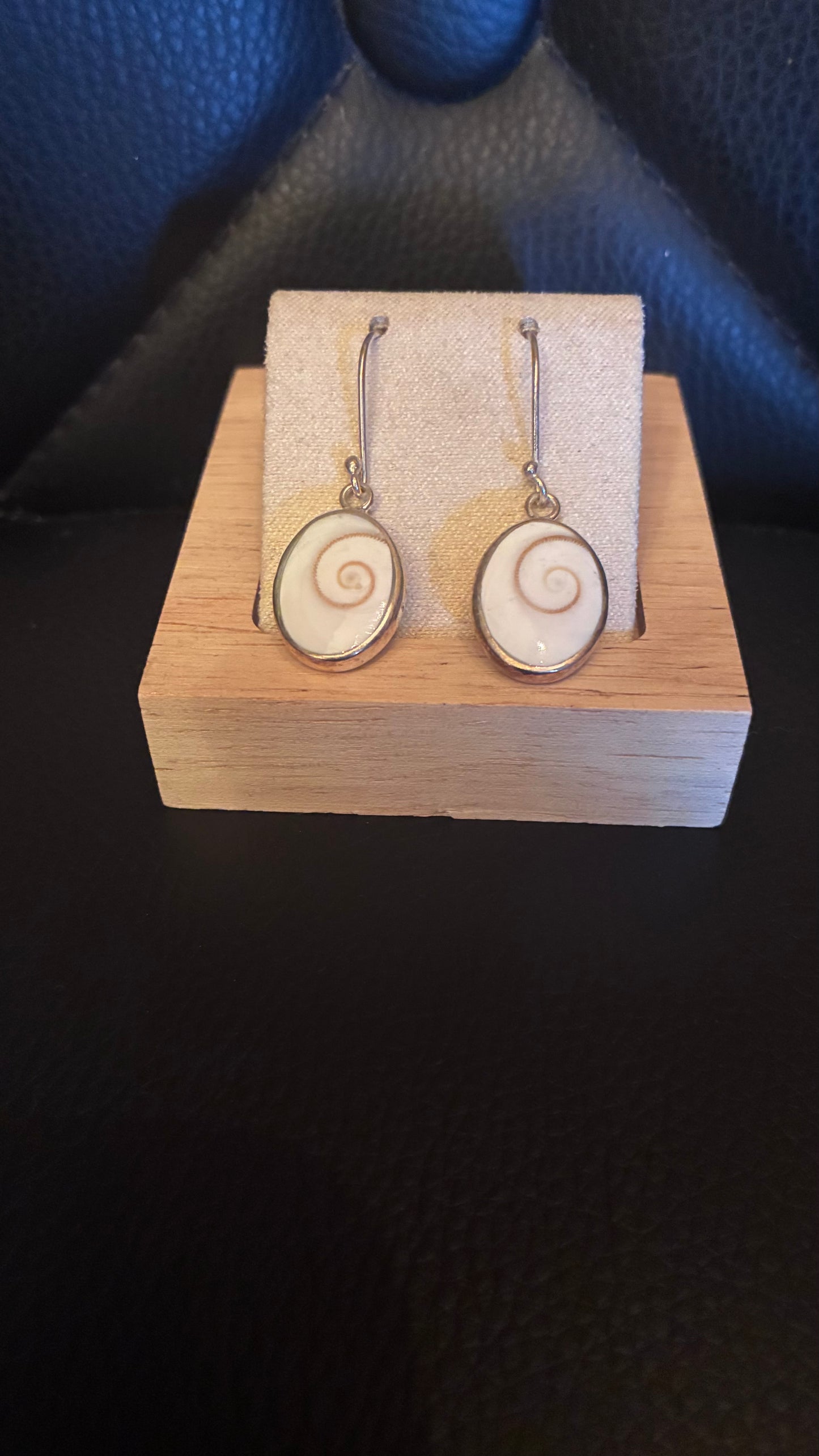 Oval Shell Earrings
