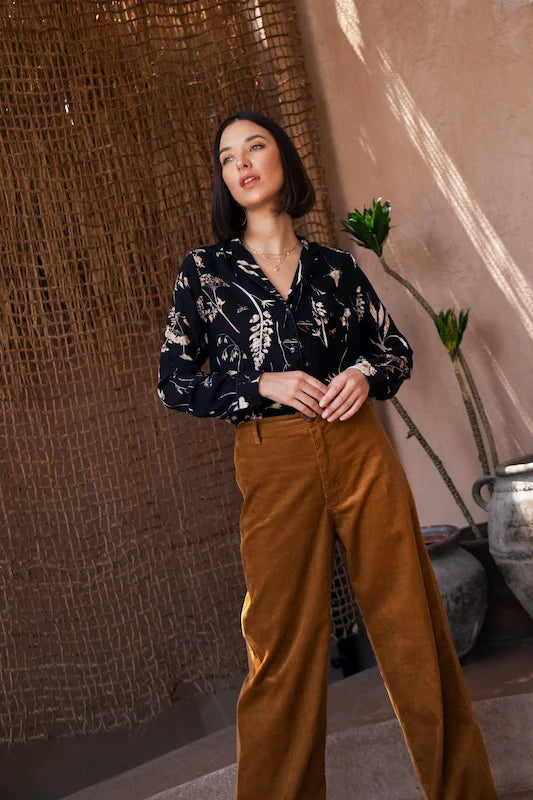 Tinker Blouse - Country Flowers